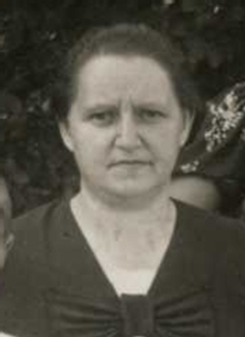 Oma Fischer 1932